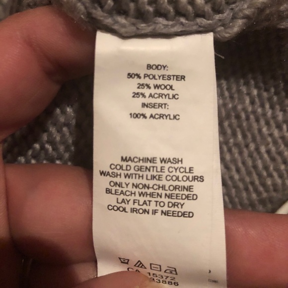 New Joe Fresh Georgie Knitted Sweater! ♥️ - Picture 6 of 6